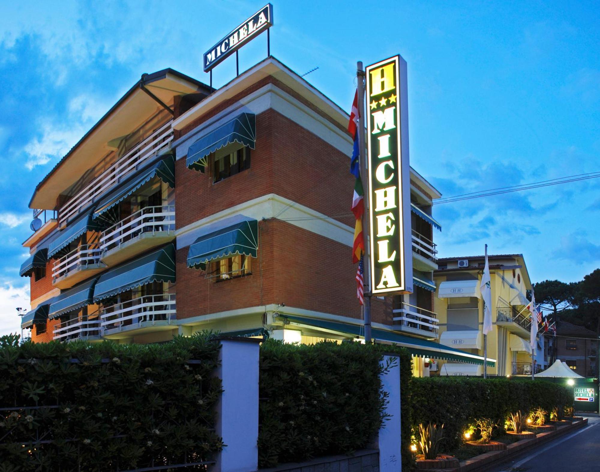 Hotel Michela Марина-ди-Масса Экстерьер фото